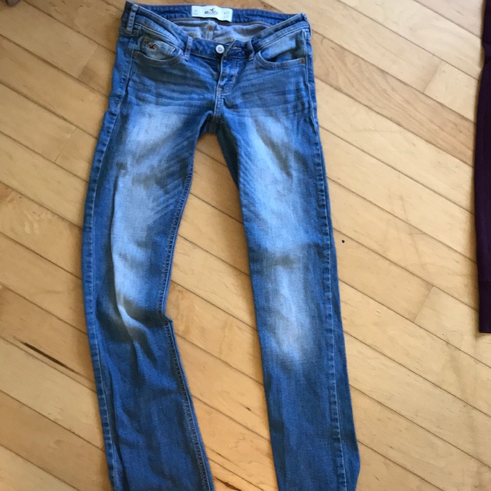Hollister jeans size 1R